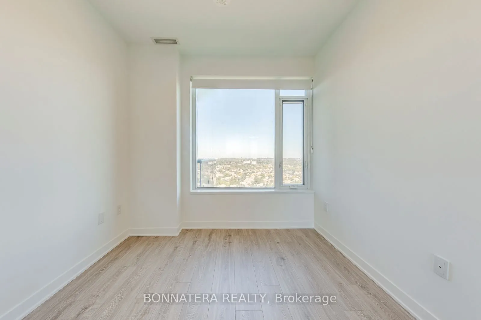 2495 Eglinton Avenue W #1810
