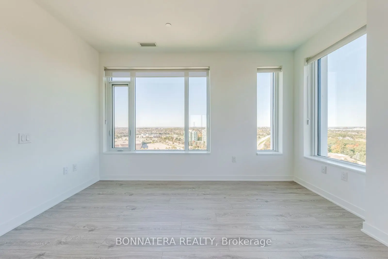 2495 Eglinton Avenue W #1810