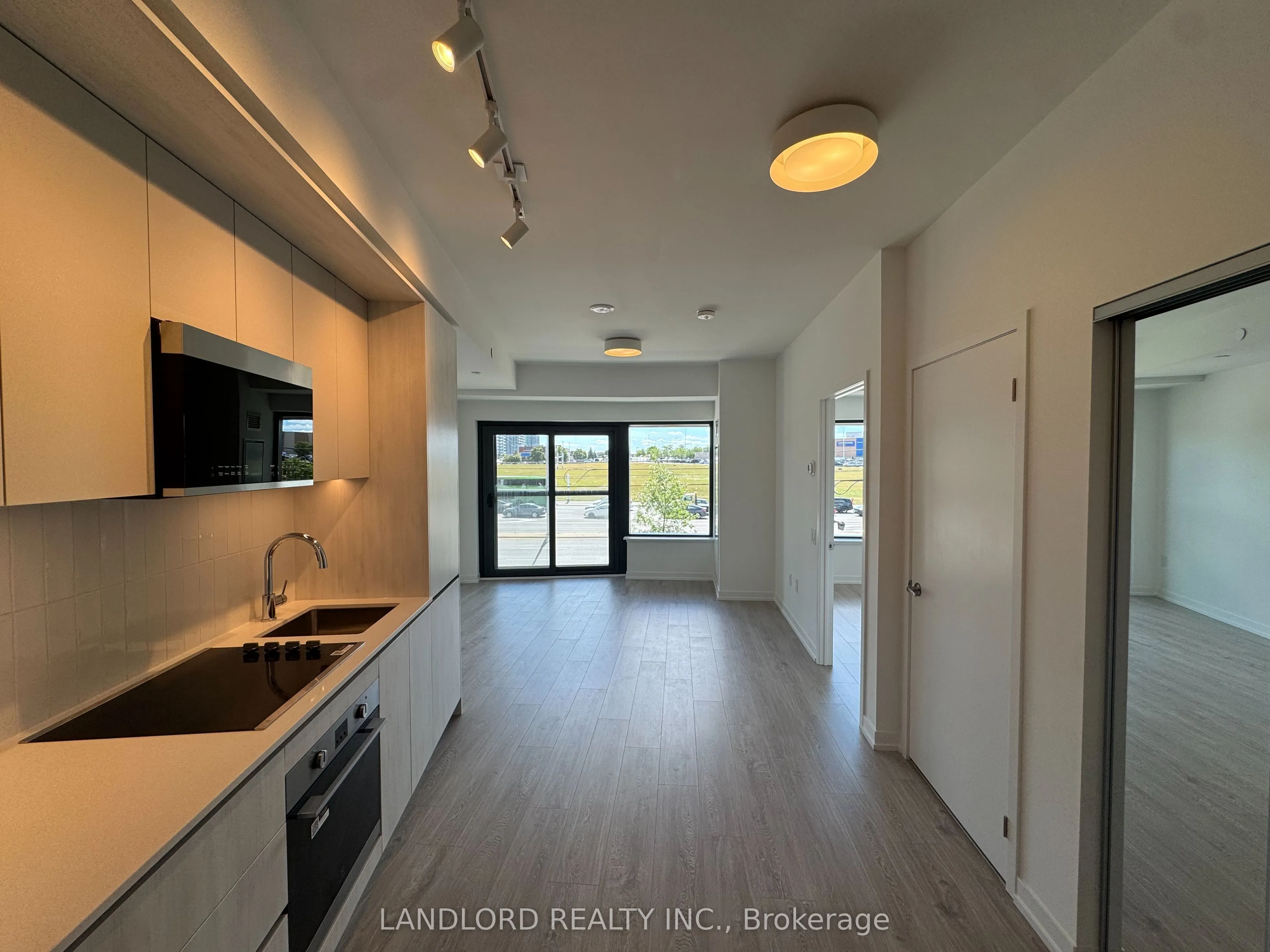 2485 Eglinton Avenue W #321