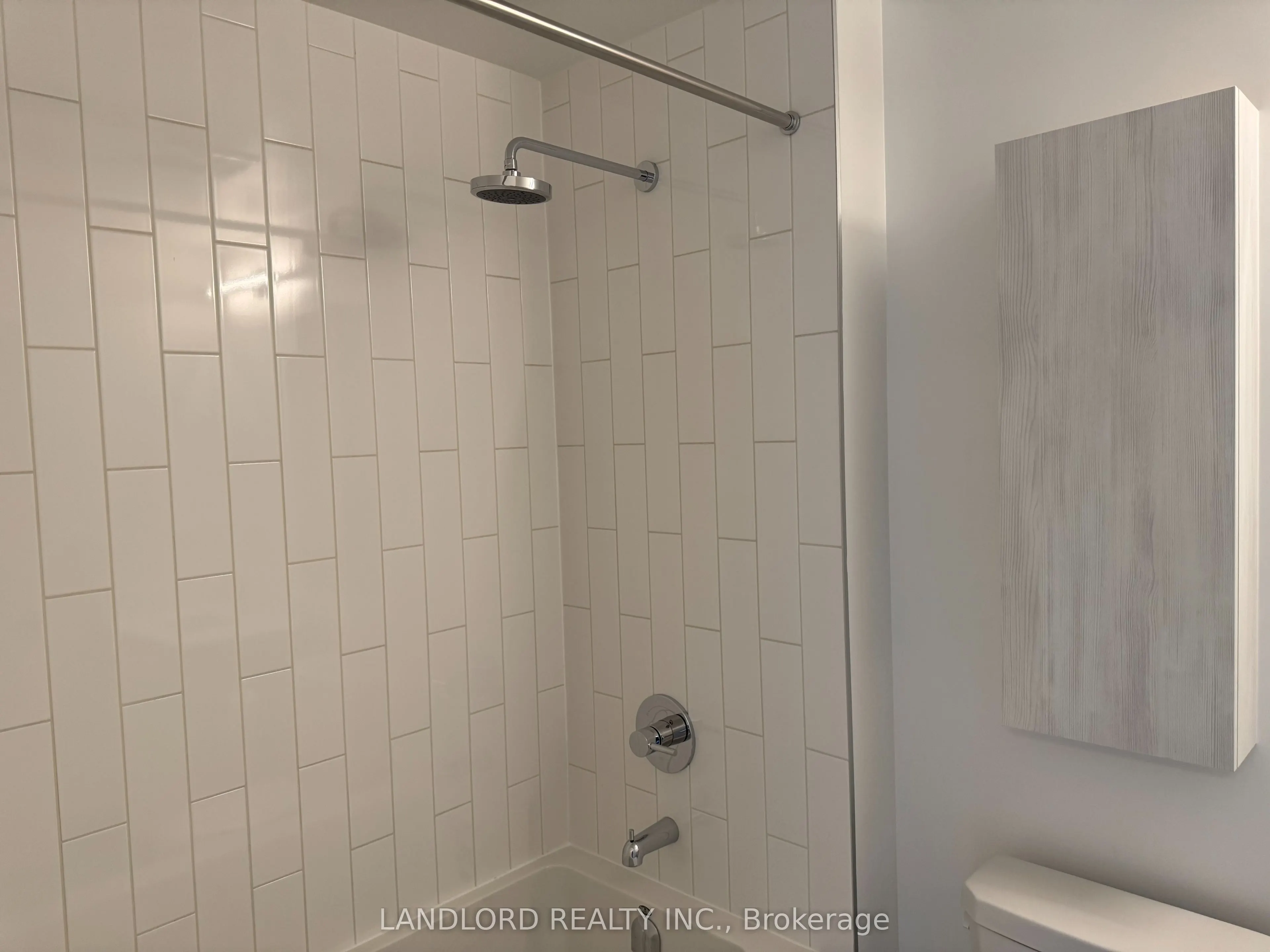 2485 Eglinton Avenue W #321