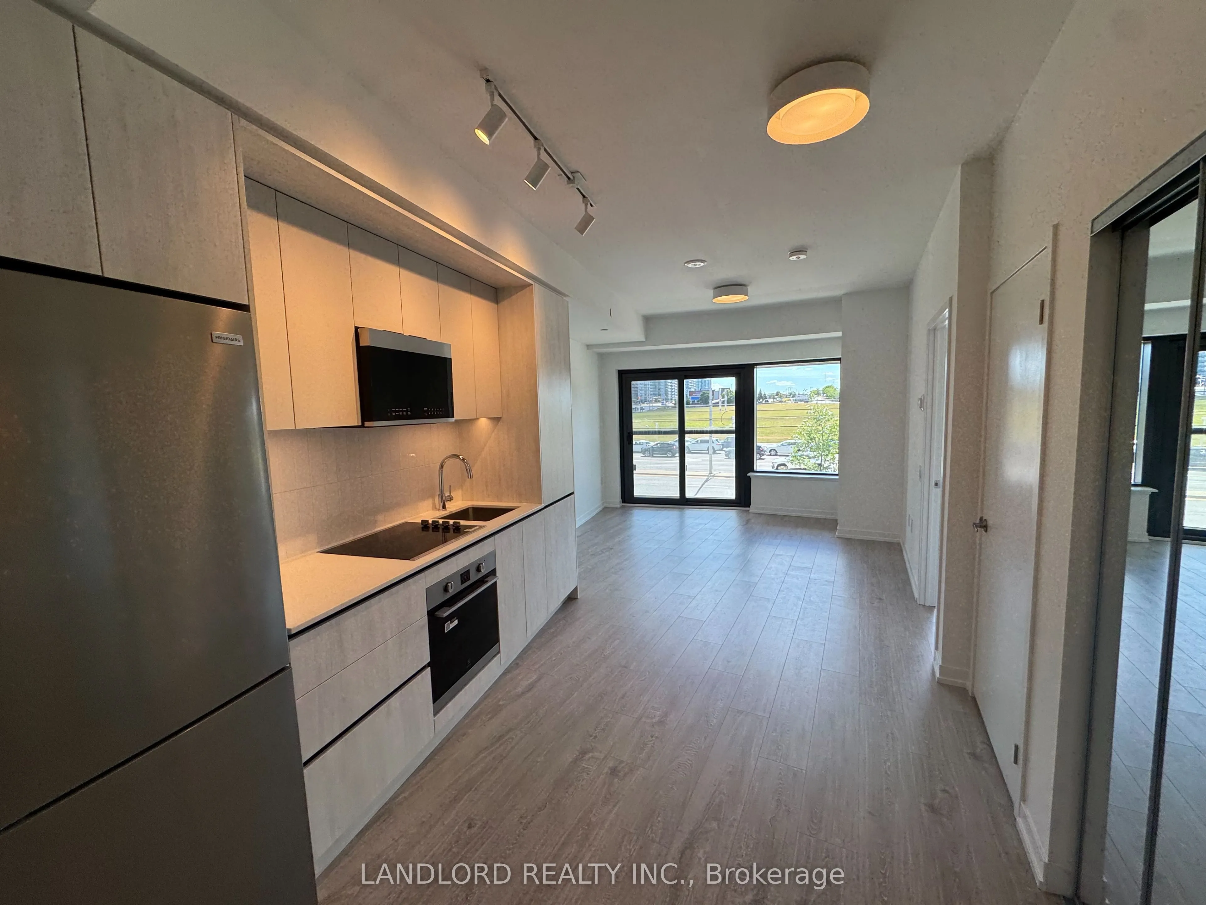 2485 Eglinton Avenue W #321