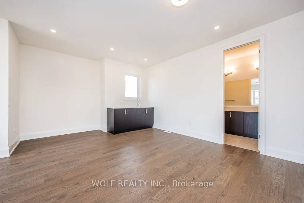 108 Jack Bowerbank Boulevard