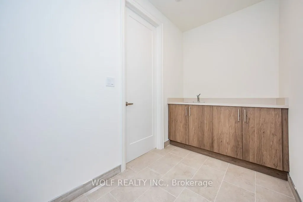 108 Jack Bowerbank Boulevard
