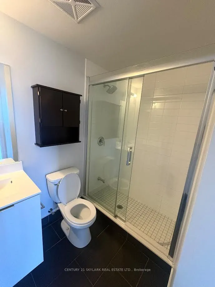 20 Shore Breeze Drive #3503