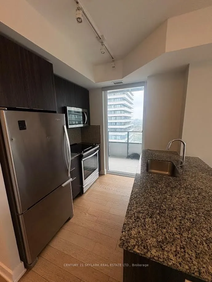 20 Shore Breeze Drive #3503