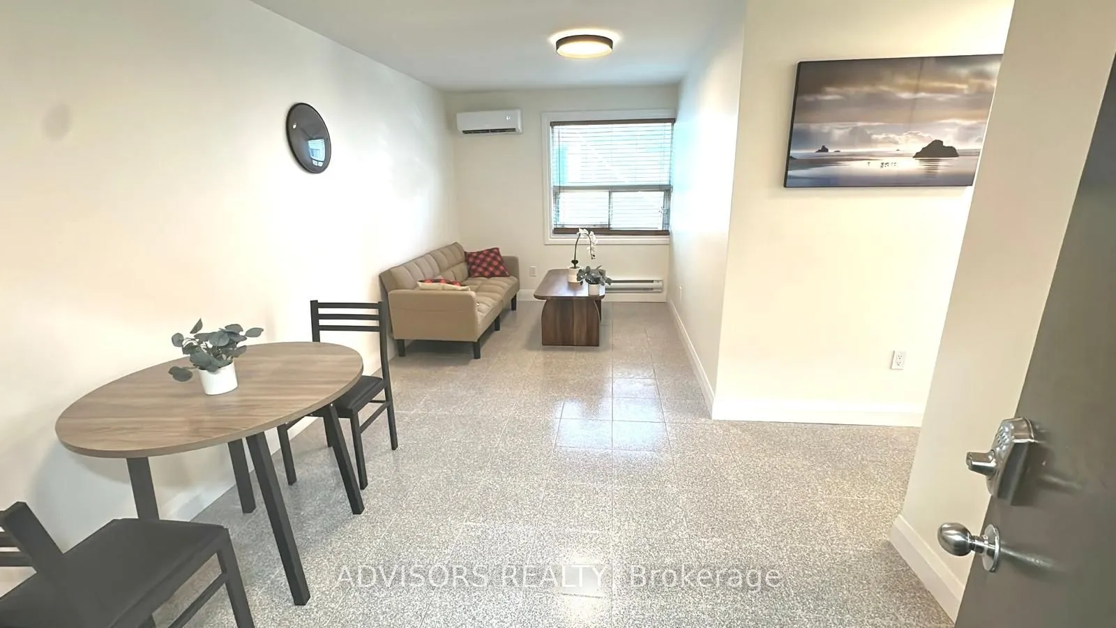 3717 Lakeshore Boulevard W #4