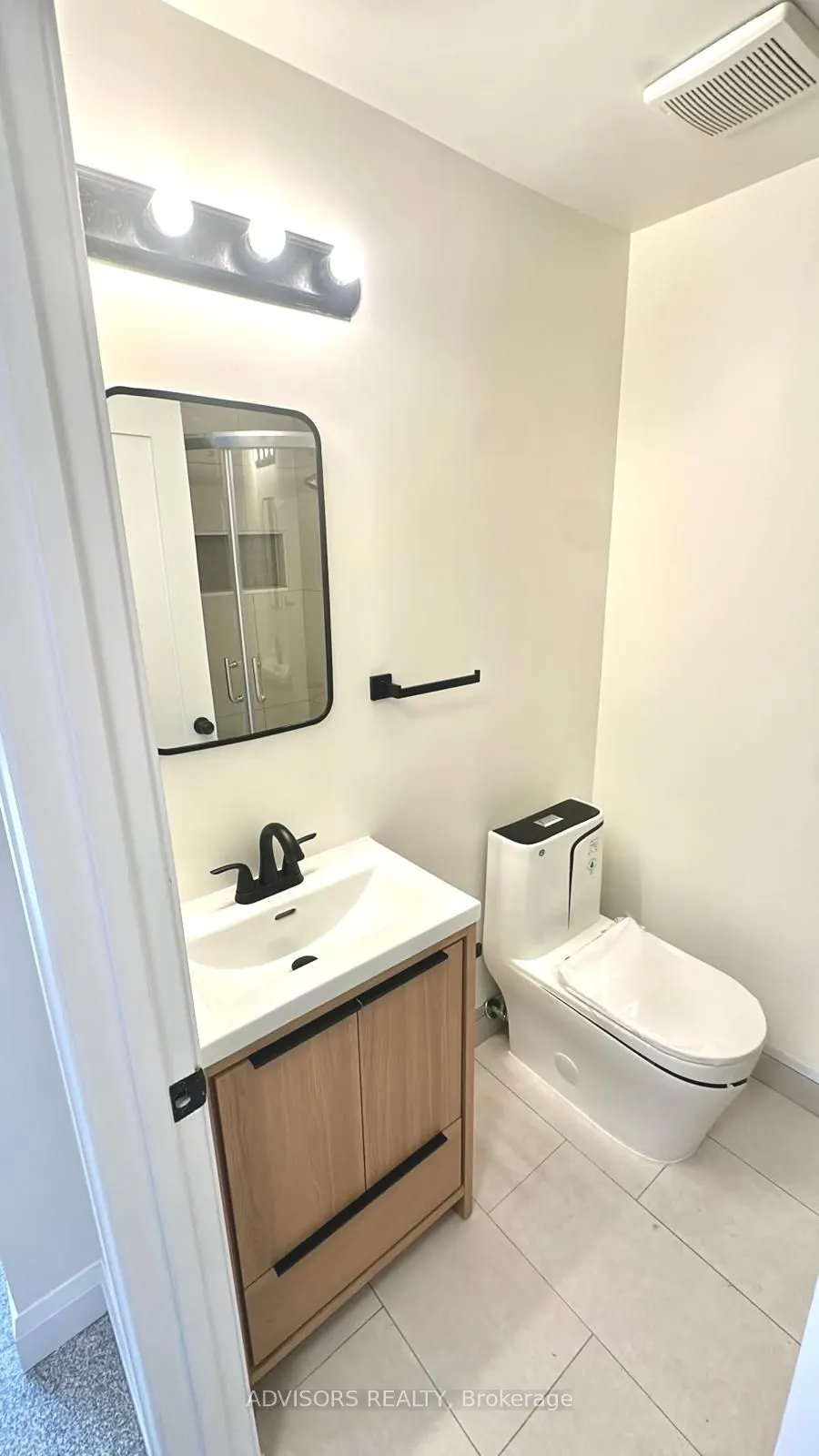 3717 Lakeshore Boulevard W #4