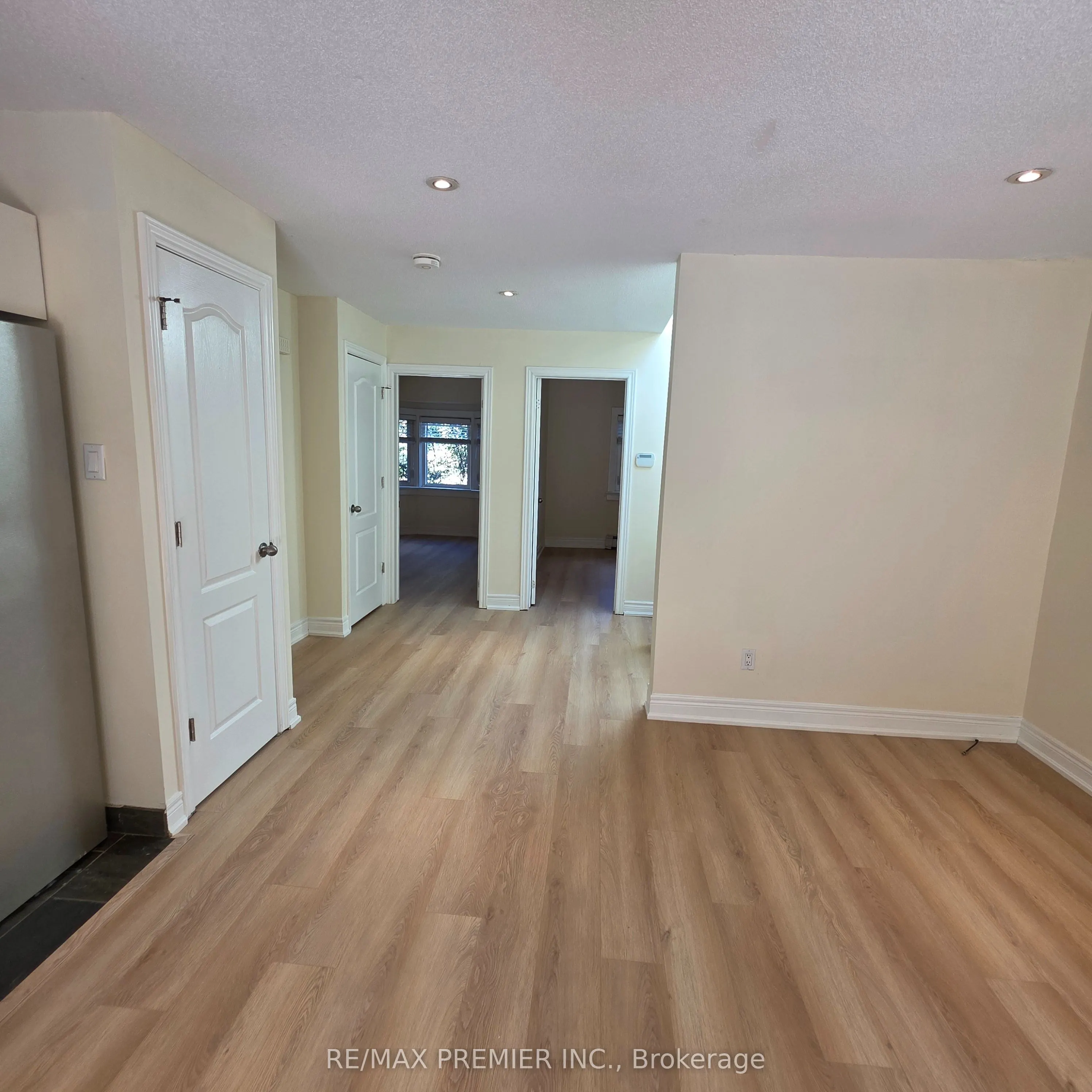 1487 King Street W #103 - Upper