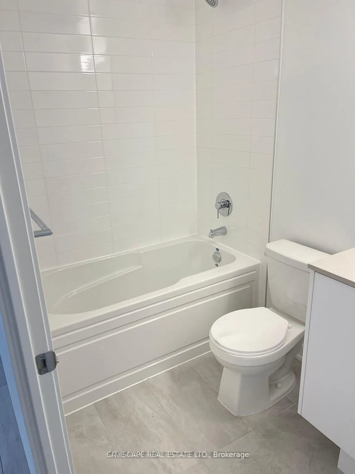3200 Dakota Common #B412