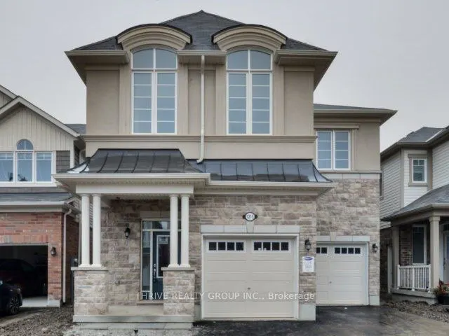 1215 Clifford Point