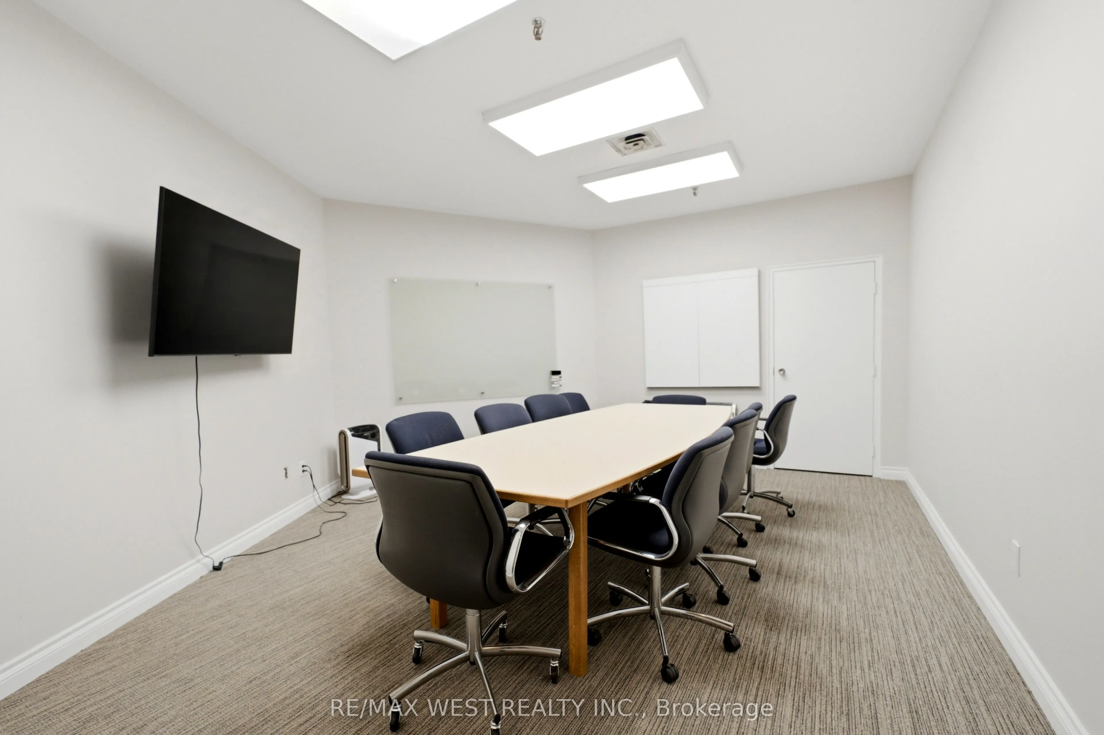 1300 Bloor Street #504