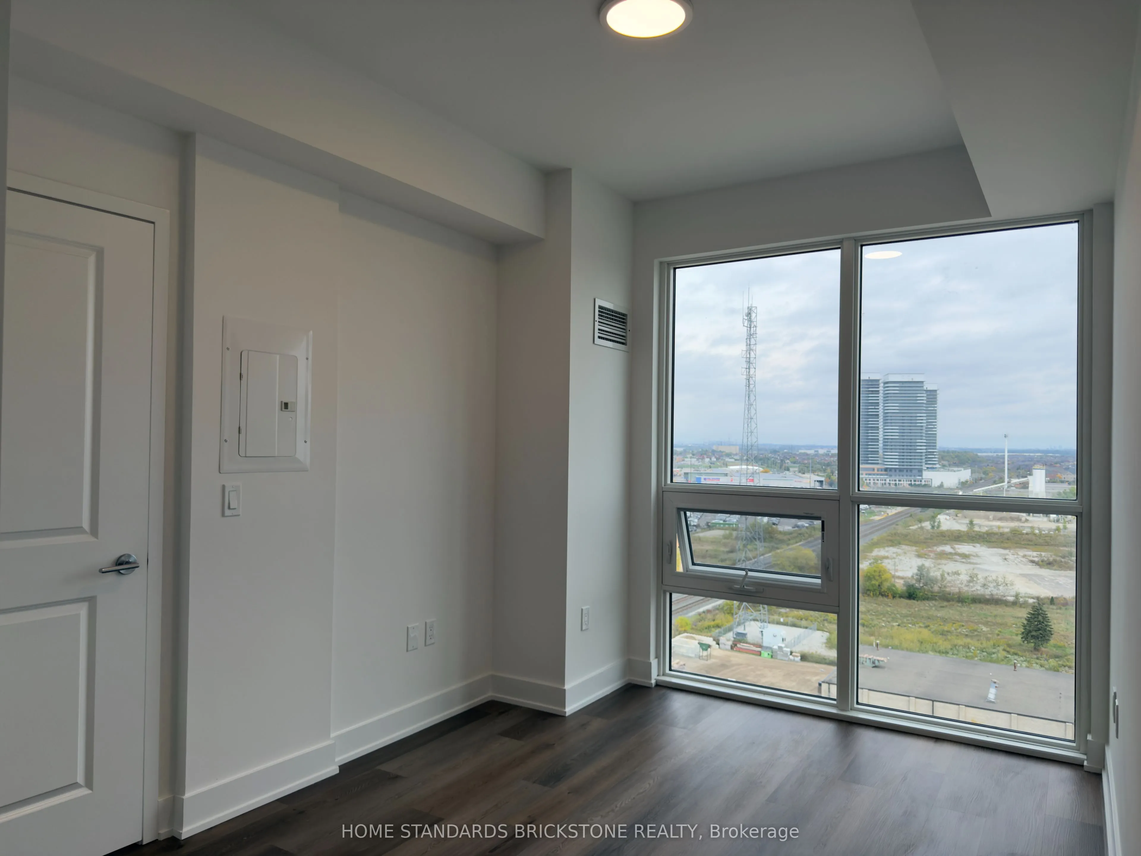 125 Nipissing Road #1402B