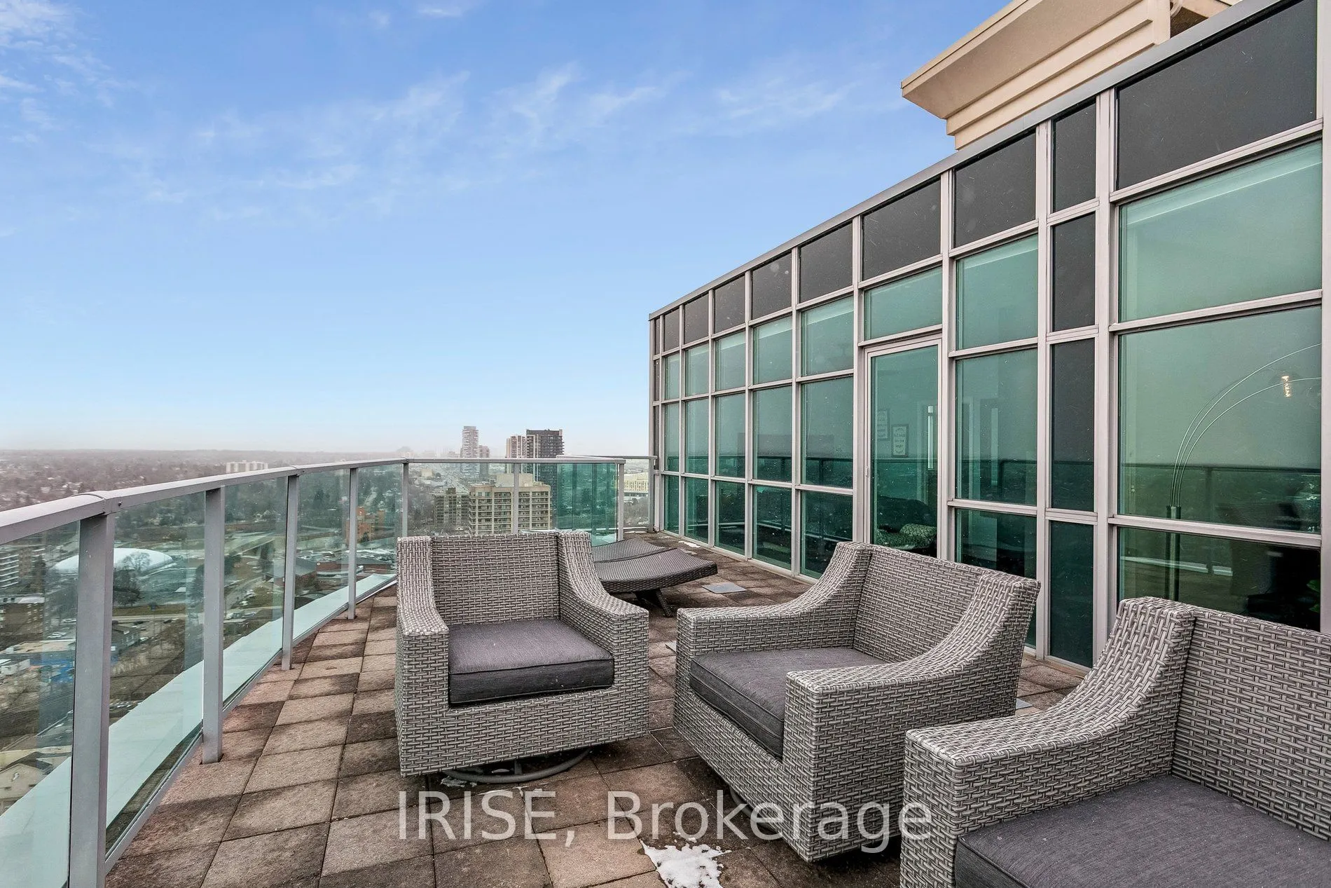 9 George Street #PH01