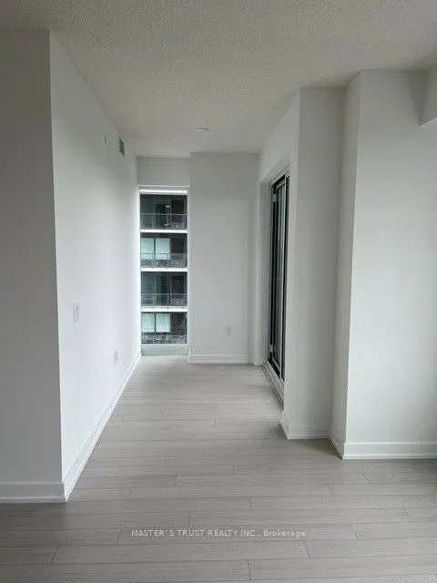 4010 Eglinton Avenue W #1008