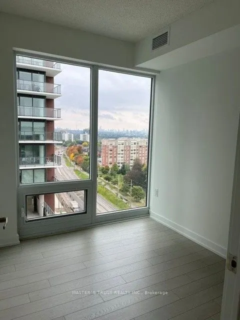 4010 Eglinton Avenue W #1008