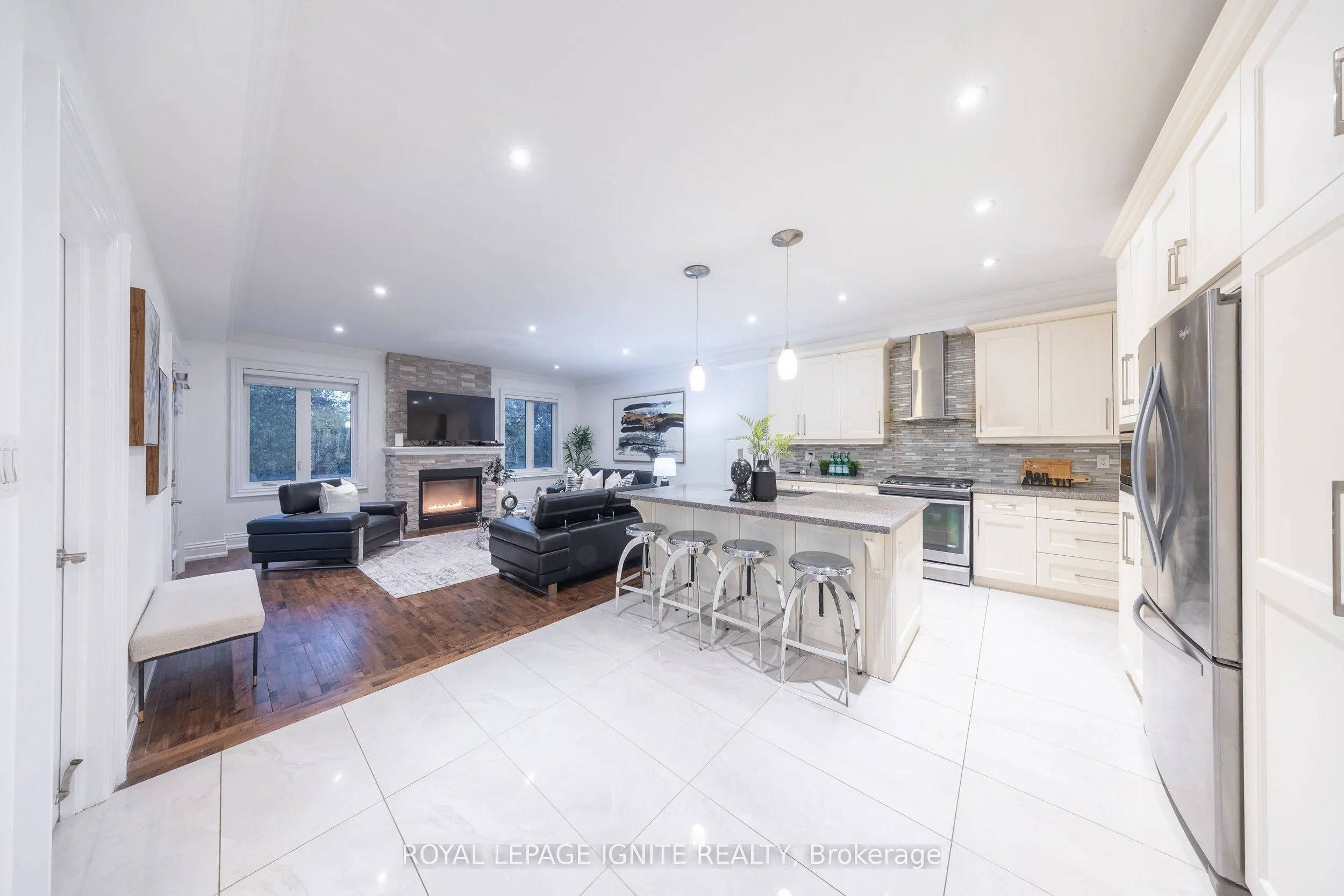 31 Jodphur Avenue