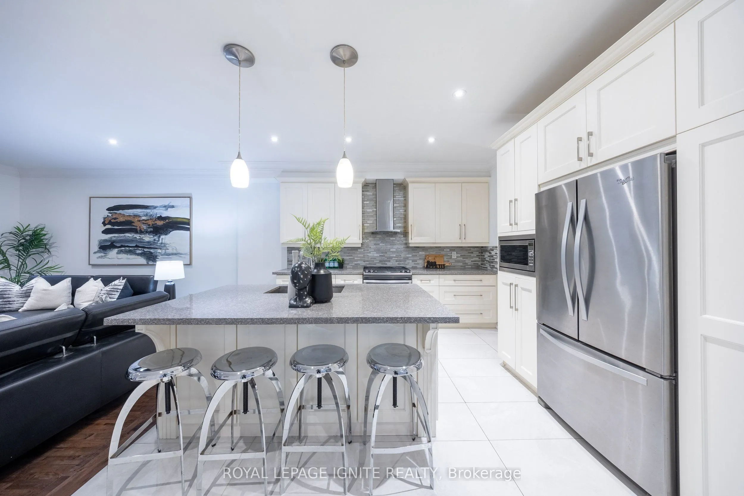 31 Jodphur Avenue