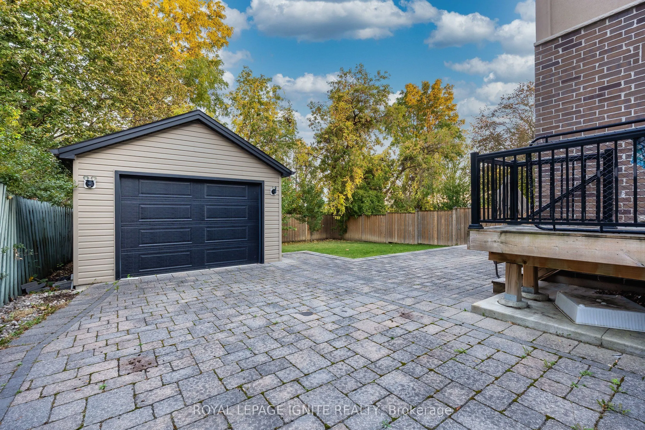31 Jodphur Avenue
