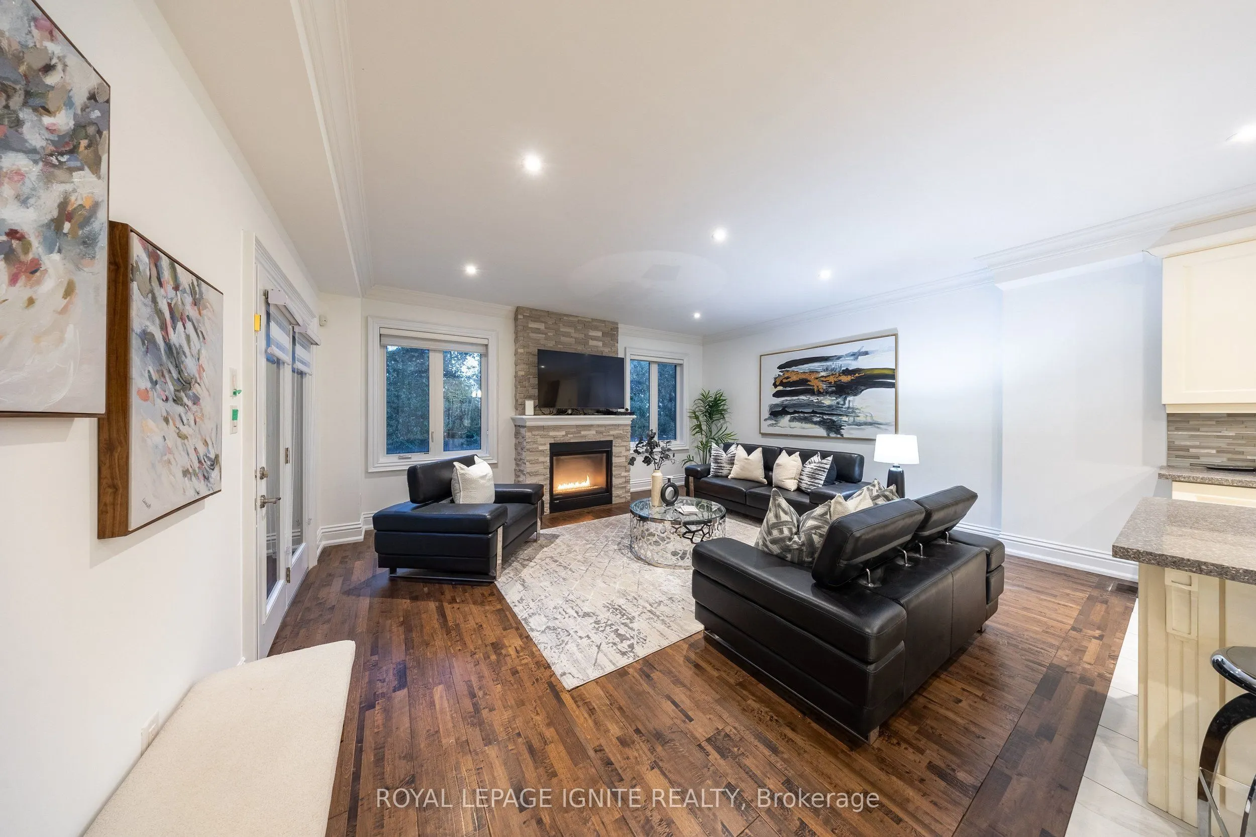 31 Jodphur Avenue