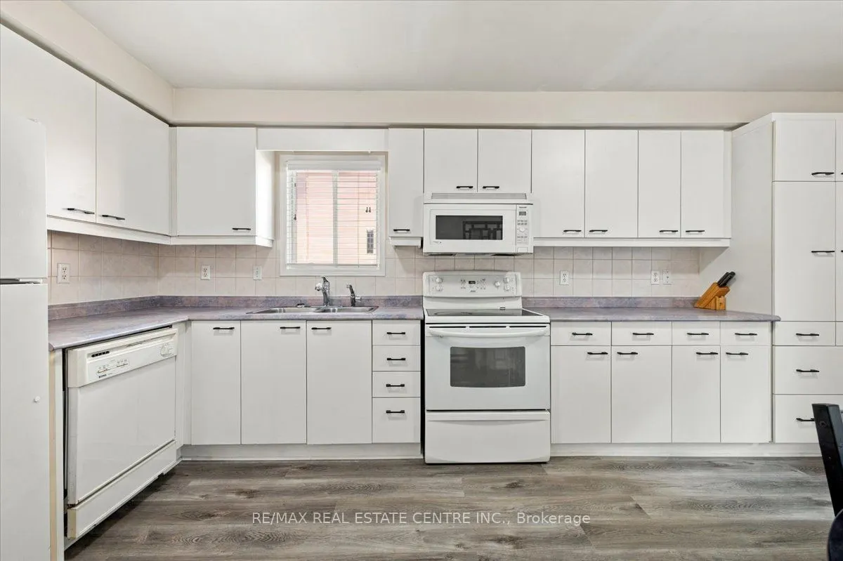 22 Birchway Place