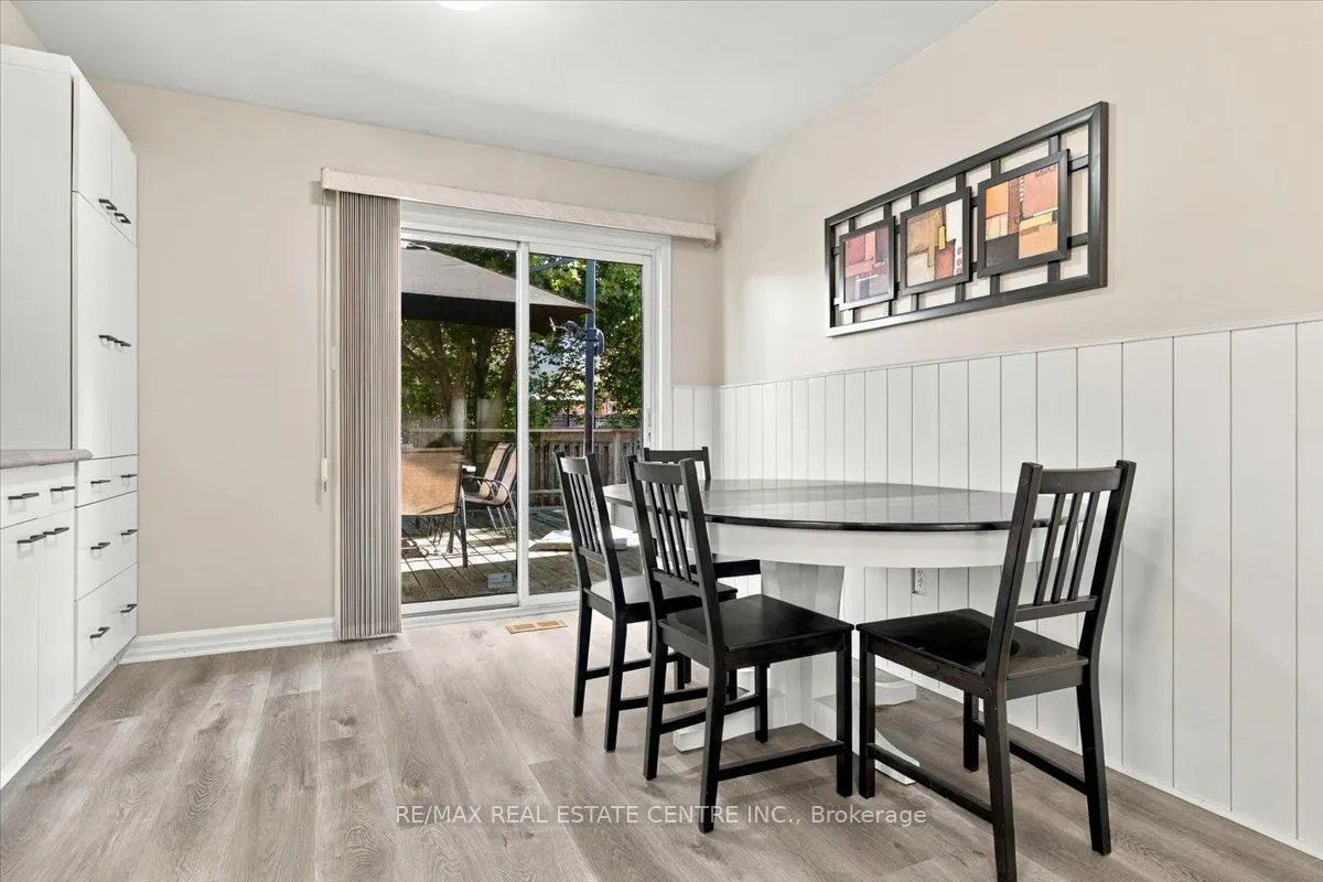 22 Birchway Place