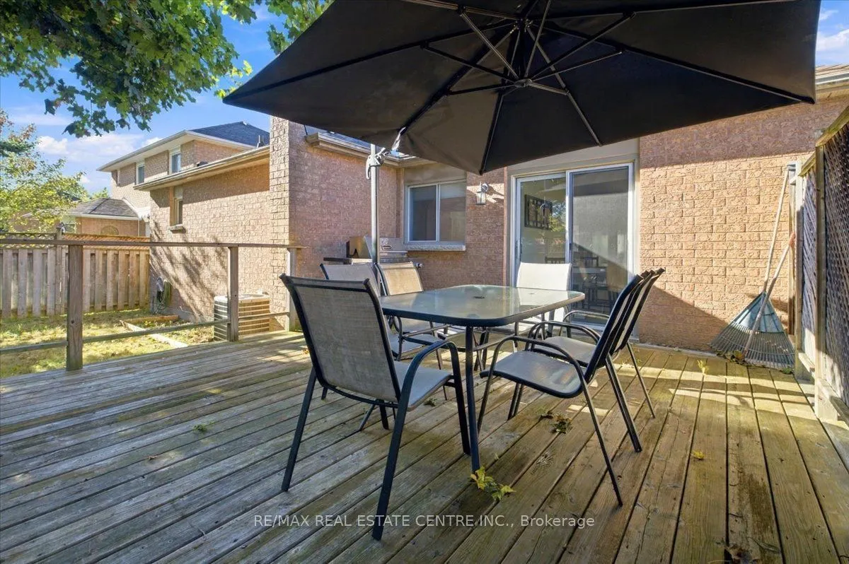 22 Birchway Place