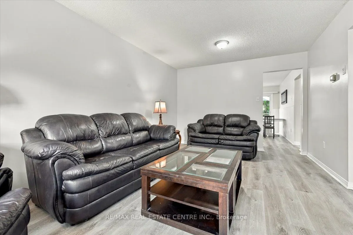 22 Birchway Place