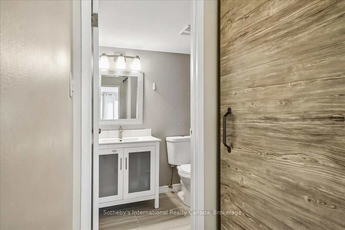 1450 Glen Abbey Gate #434