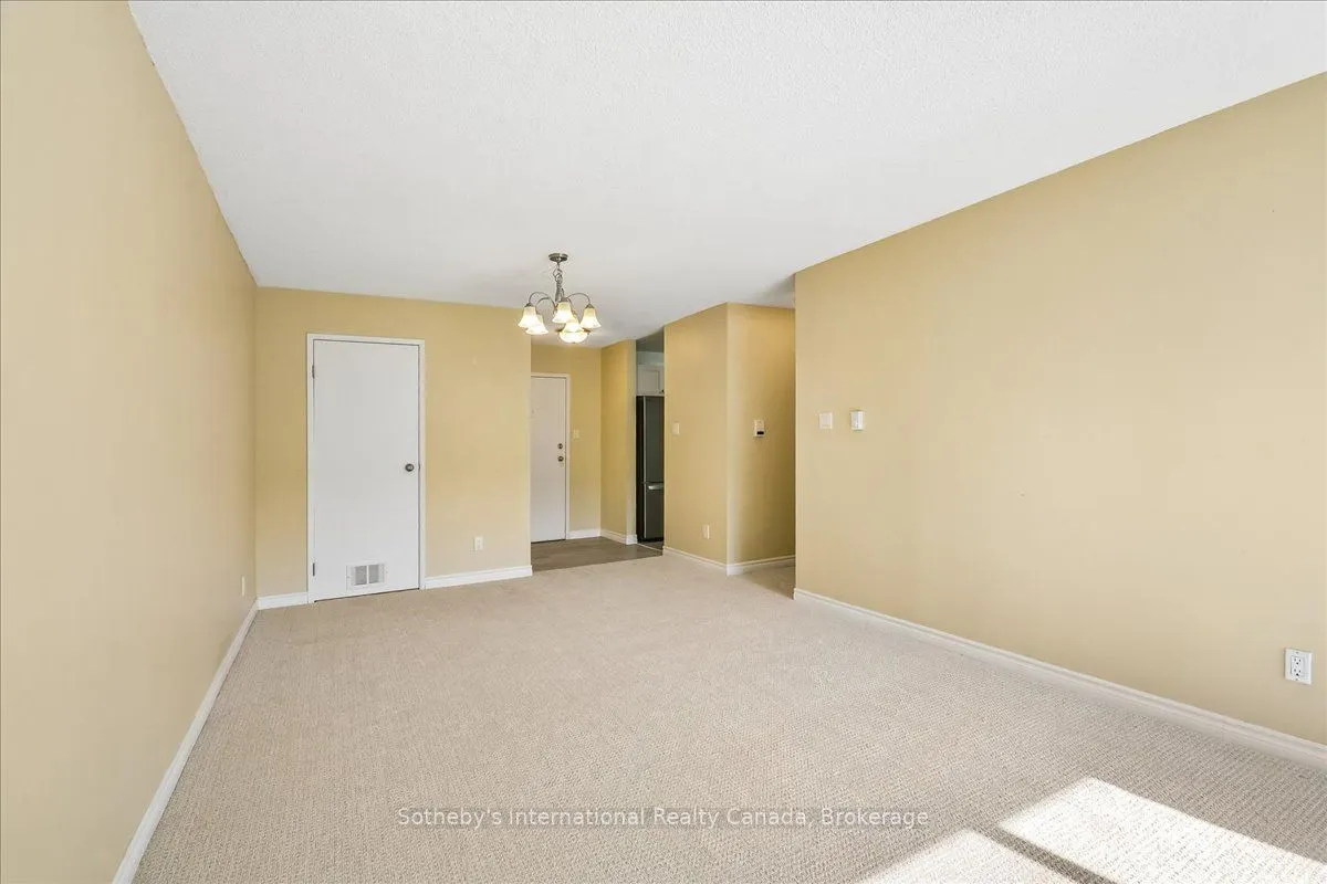 1450 Glen Abbey Gate #434