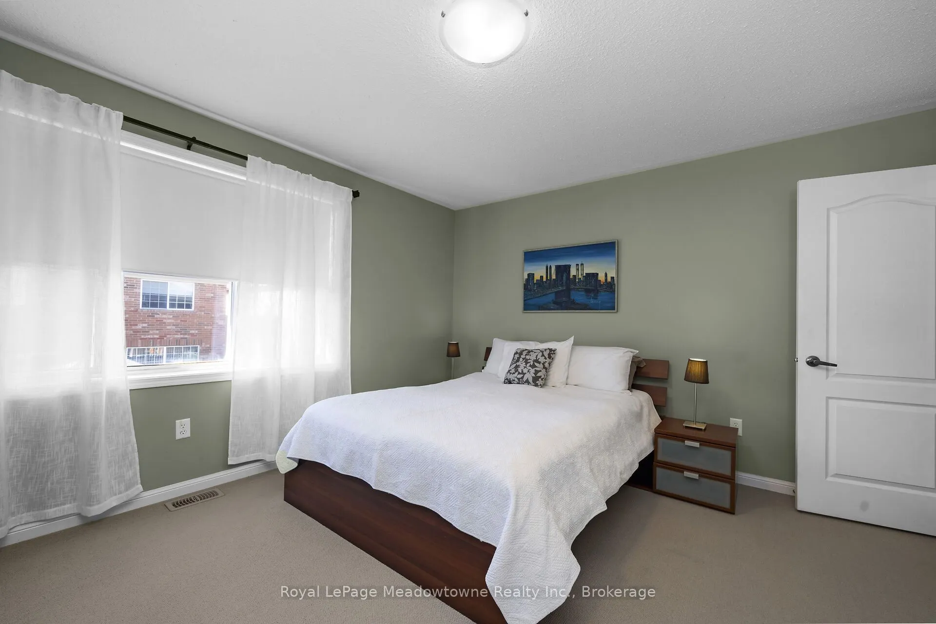 802 Stark Circle