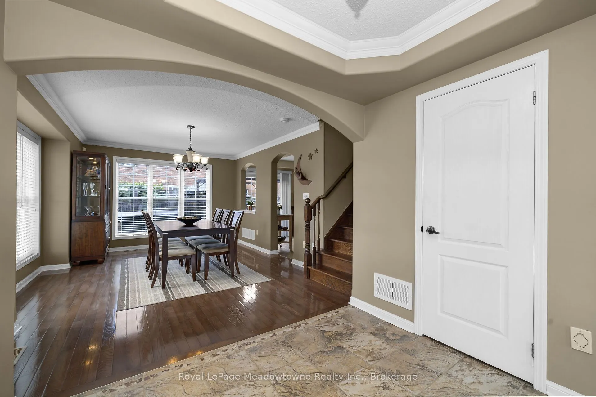802 Stark Circle