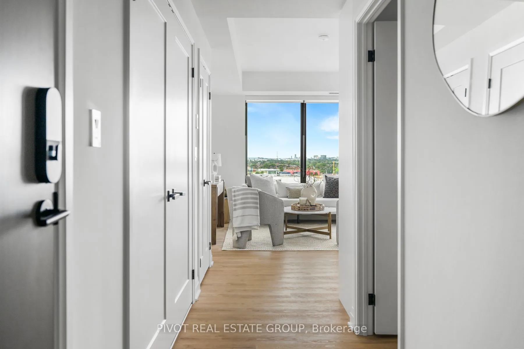 4023 The Exchange #1802