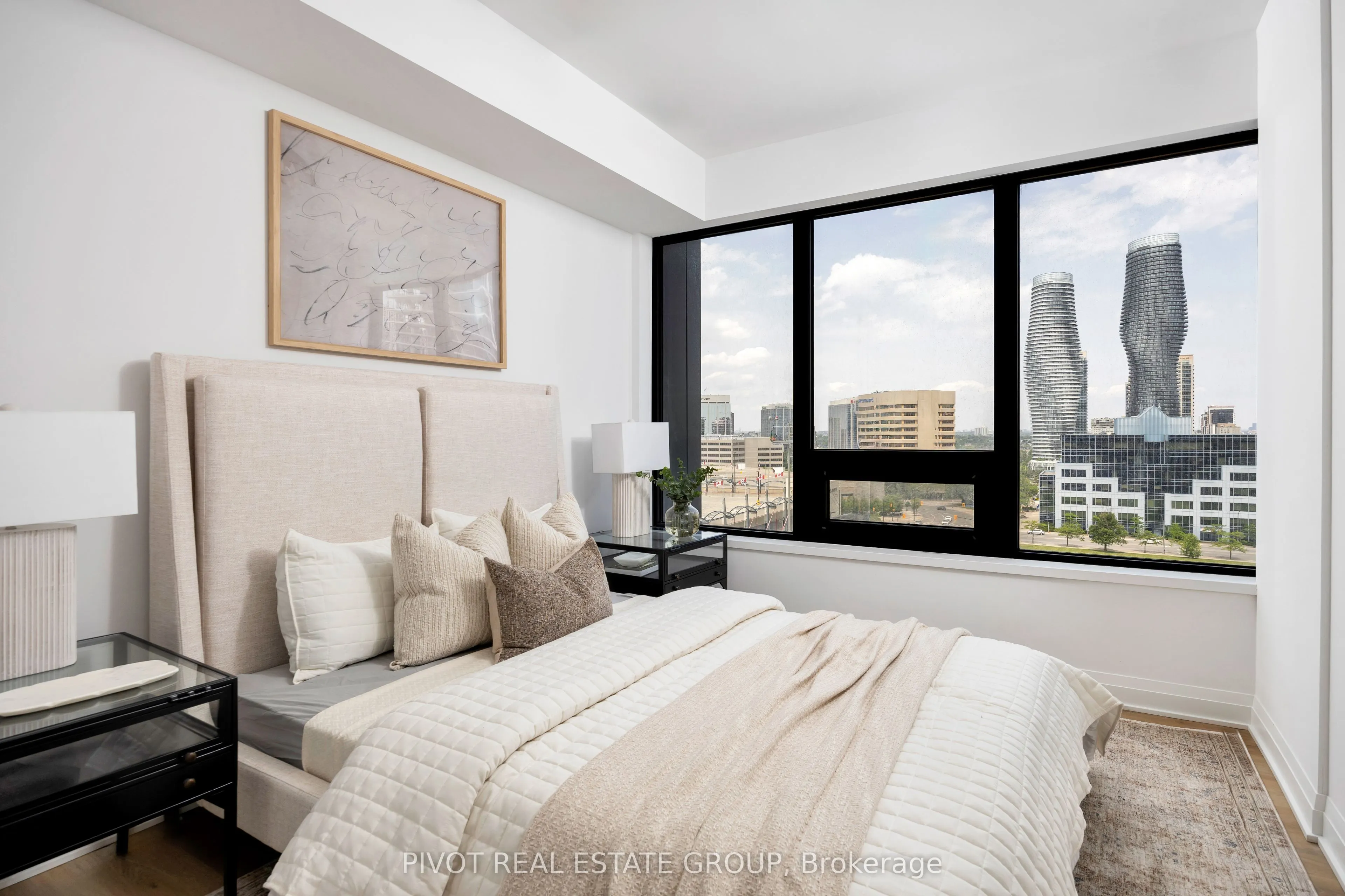 4023 The Exchange #1307