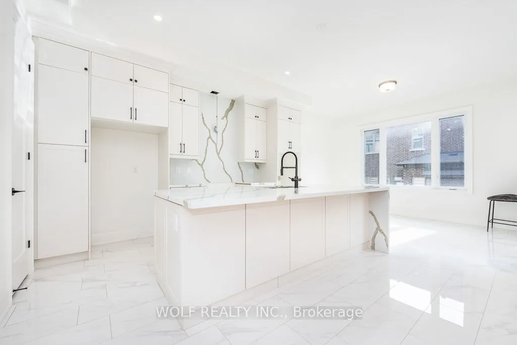 80 Jack Bowerbank Boulevard