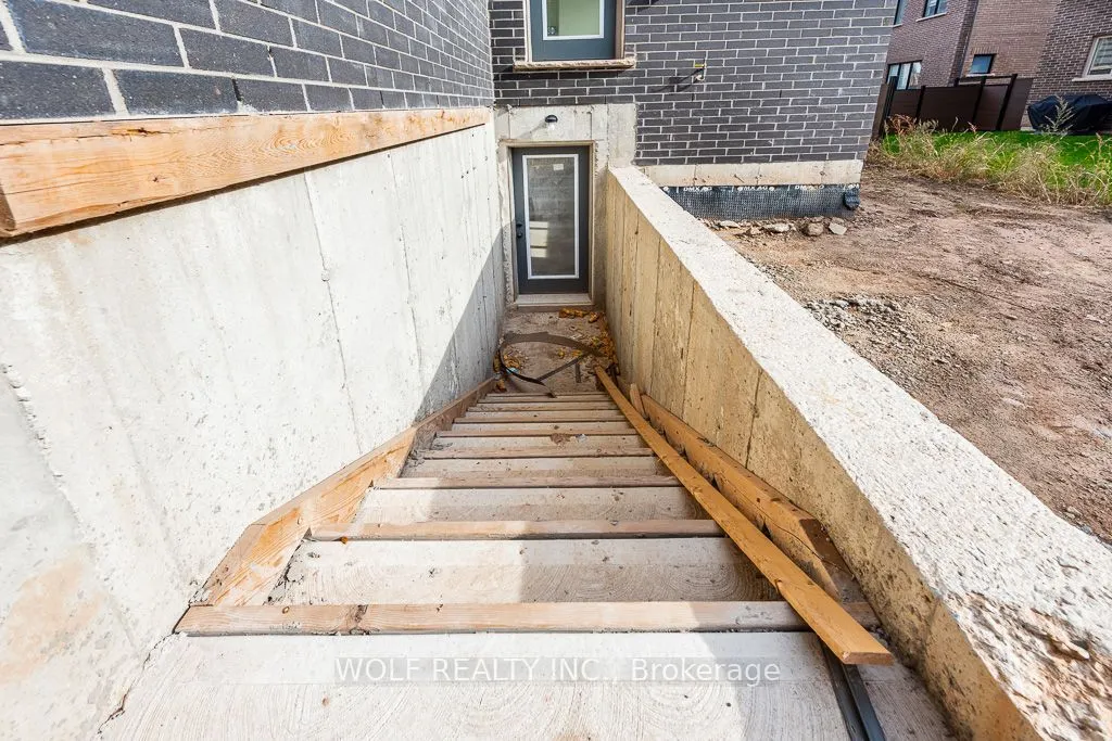 80 Jack Bowerbank Boulevard