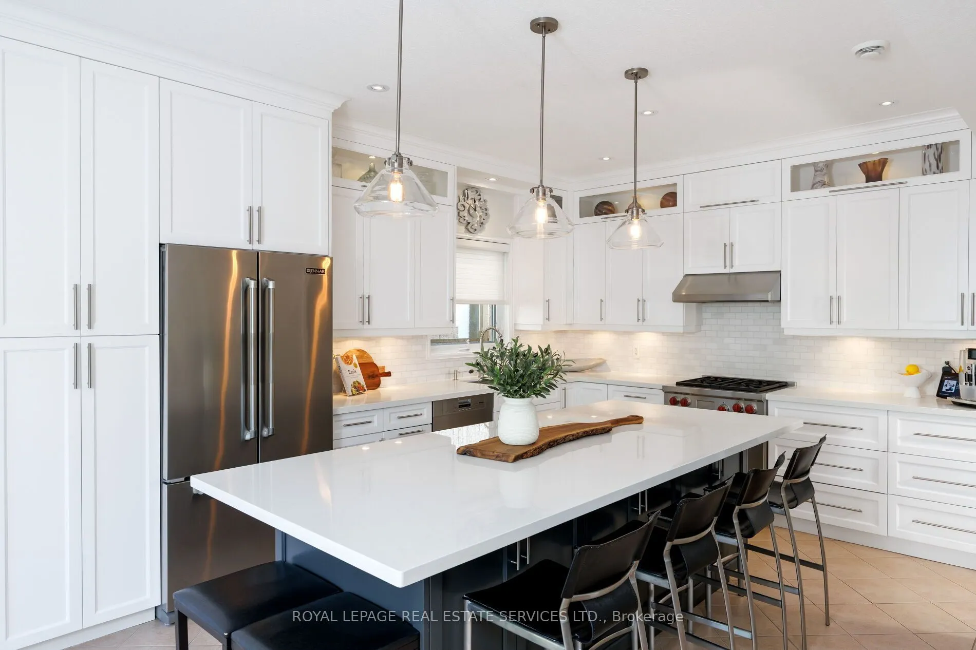 2619 North Ridge Trail