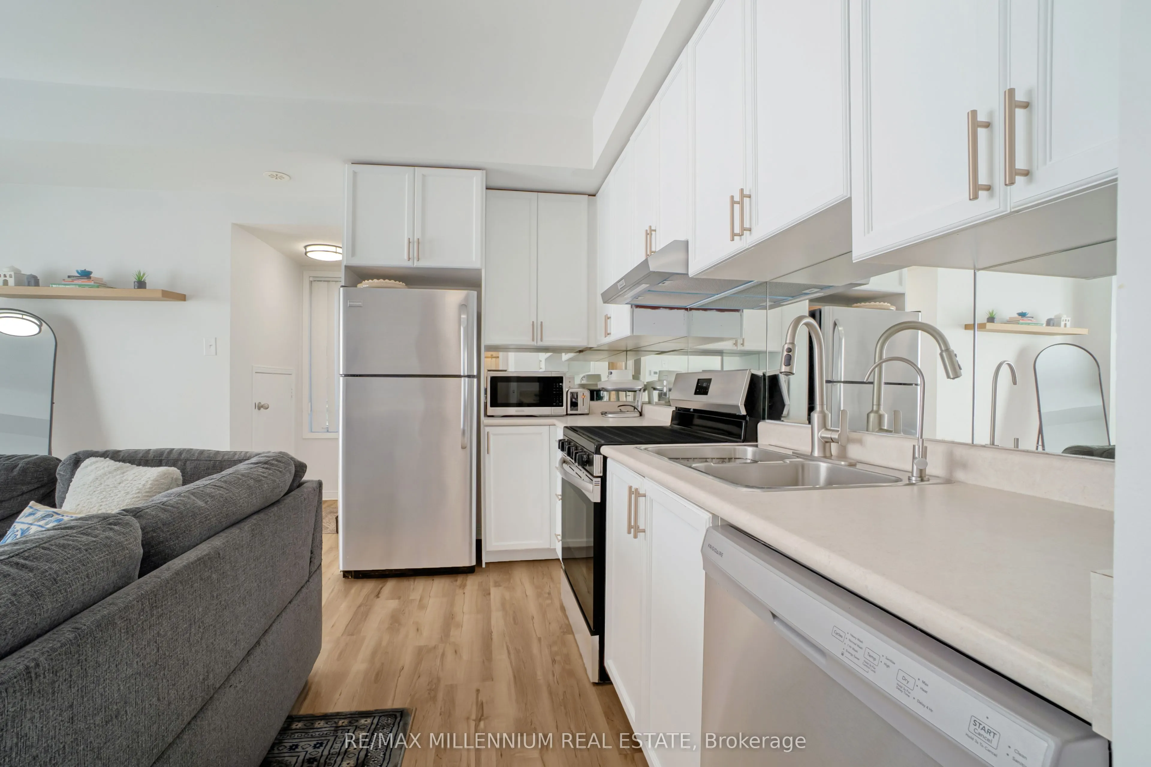 5650 Winston Churchill Boulevard #62