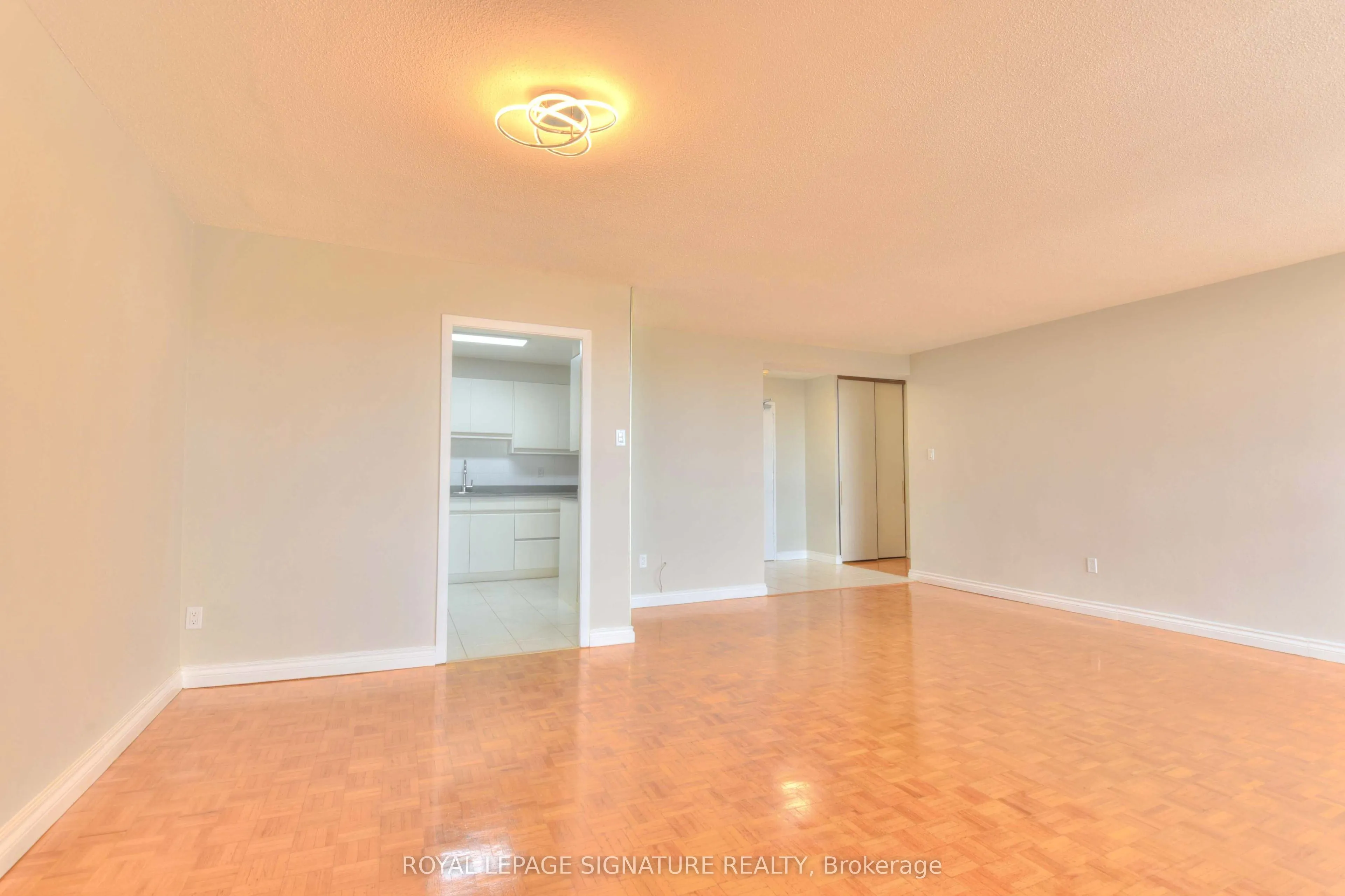627 The West Mall #1507