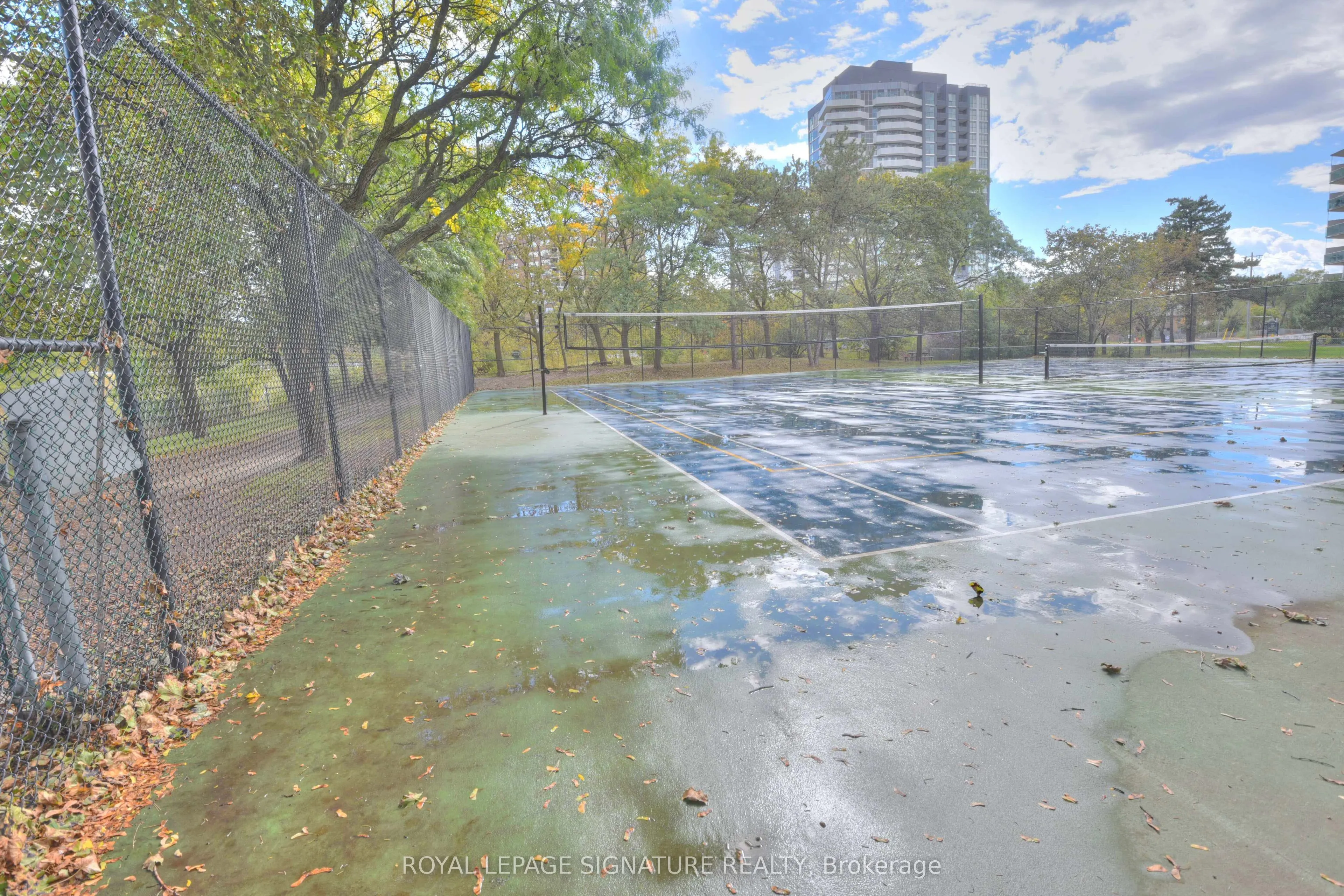 627 The West Mall #1507