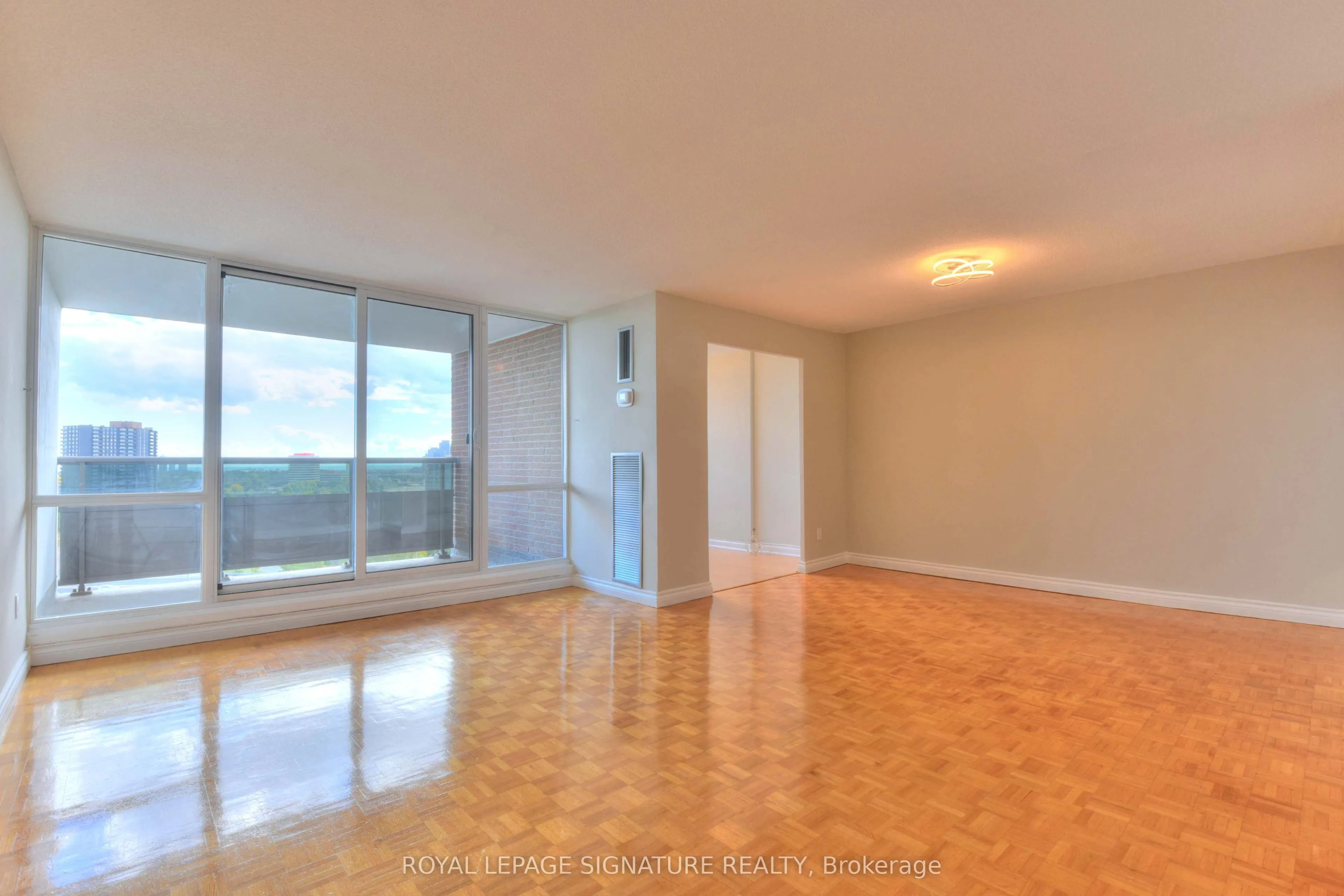 627 The West Mall #1507