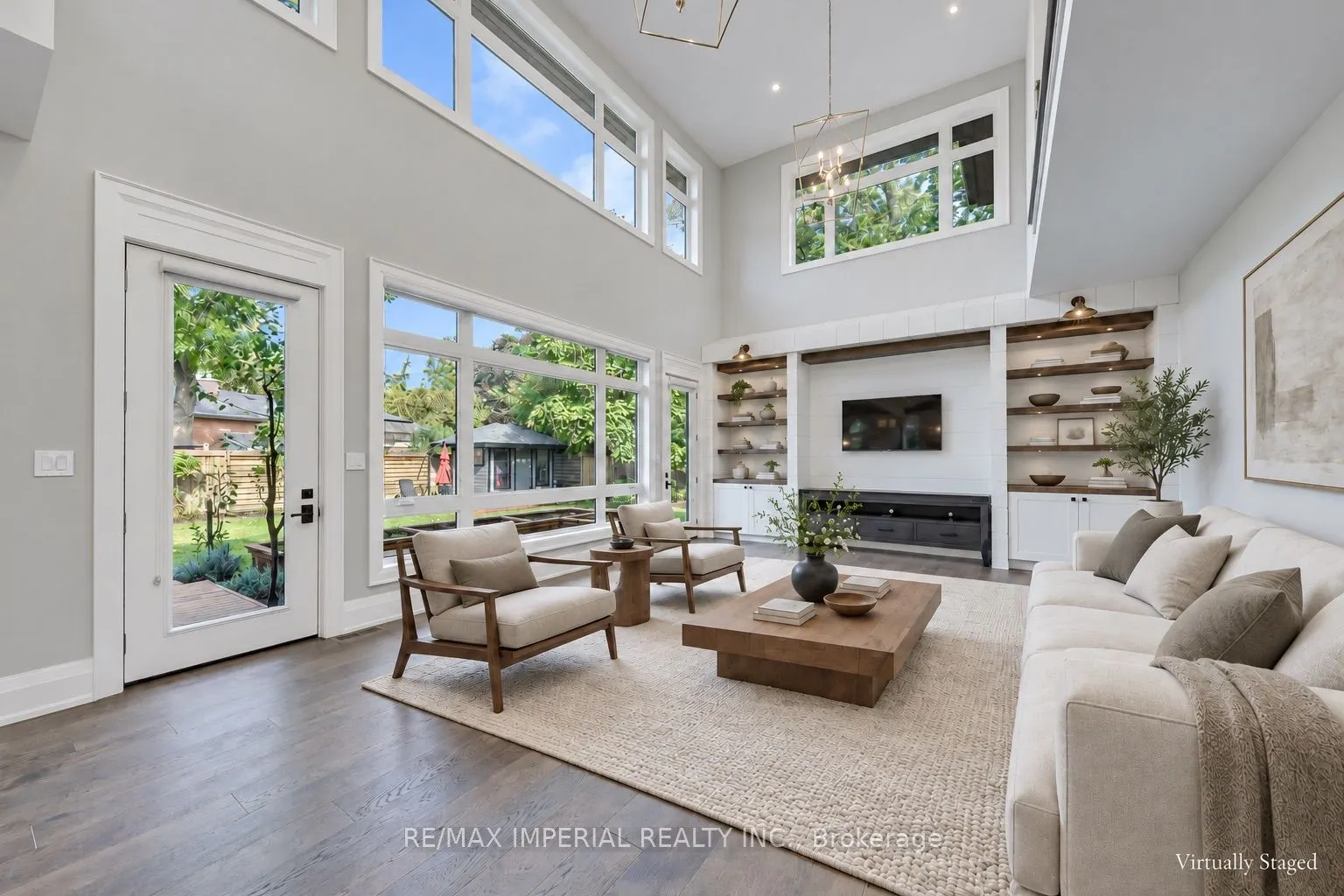 1517 Duncan Road