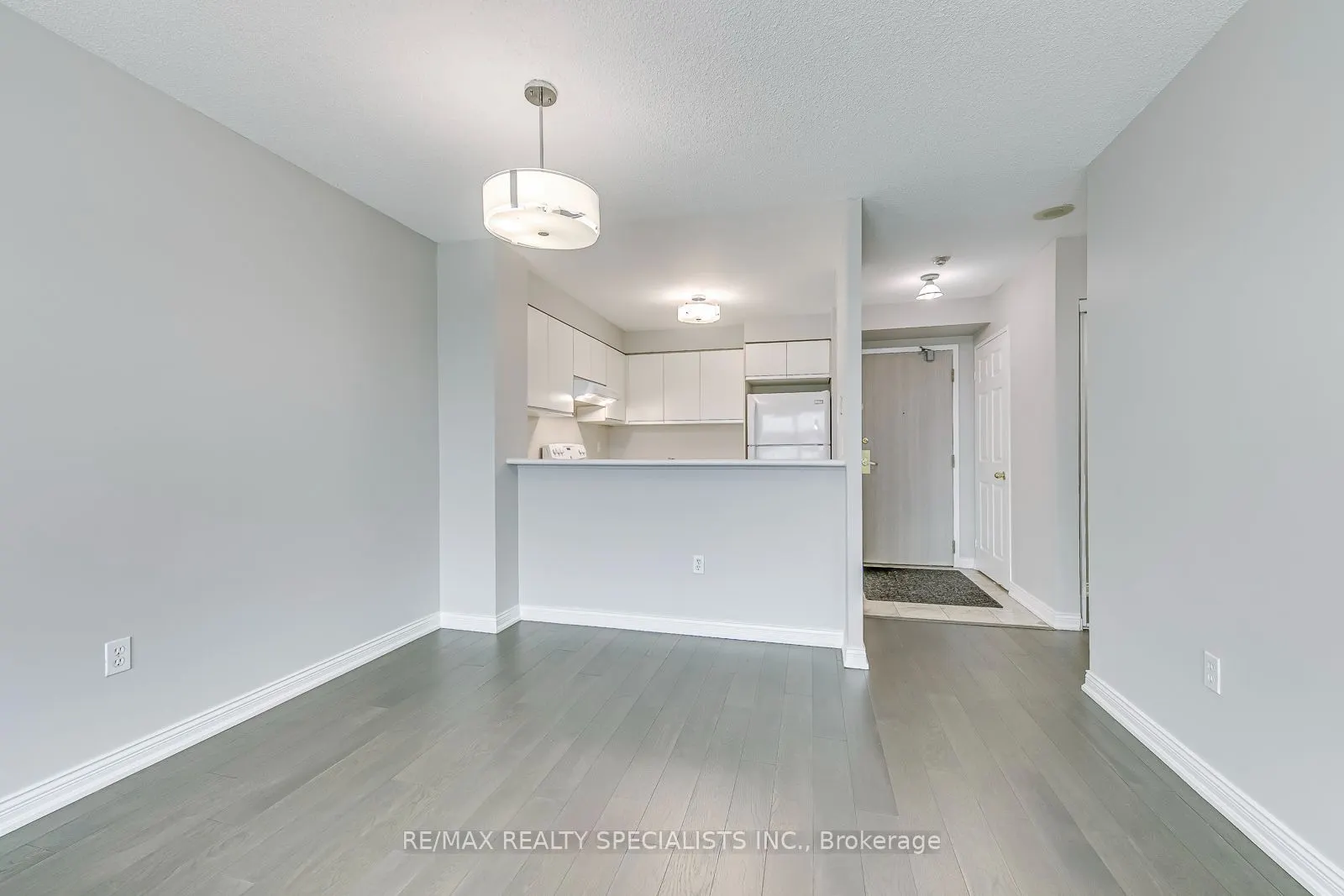 2177 Burnhamthorpe Road W #1605