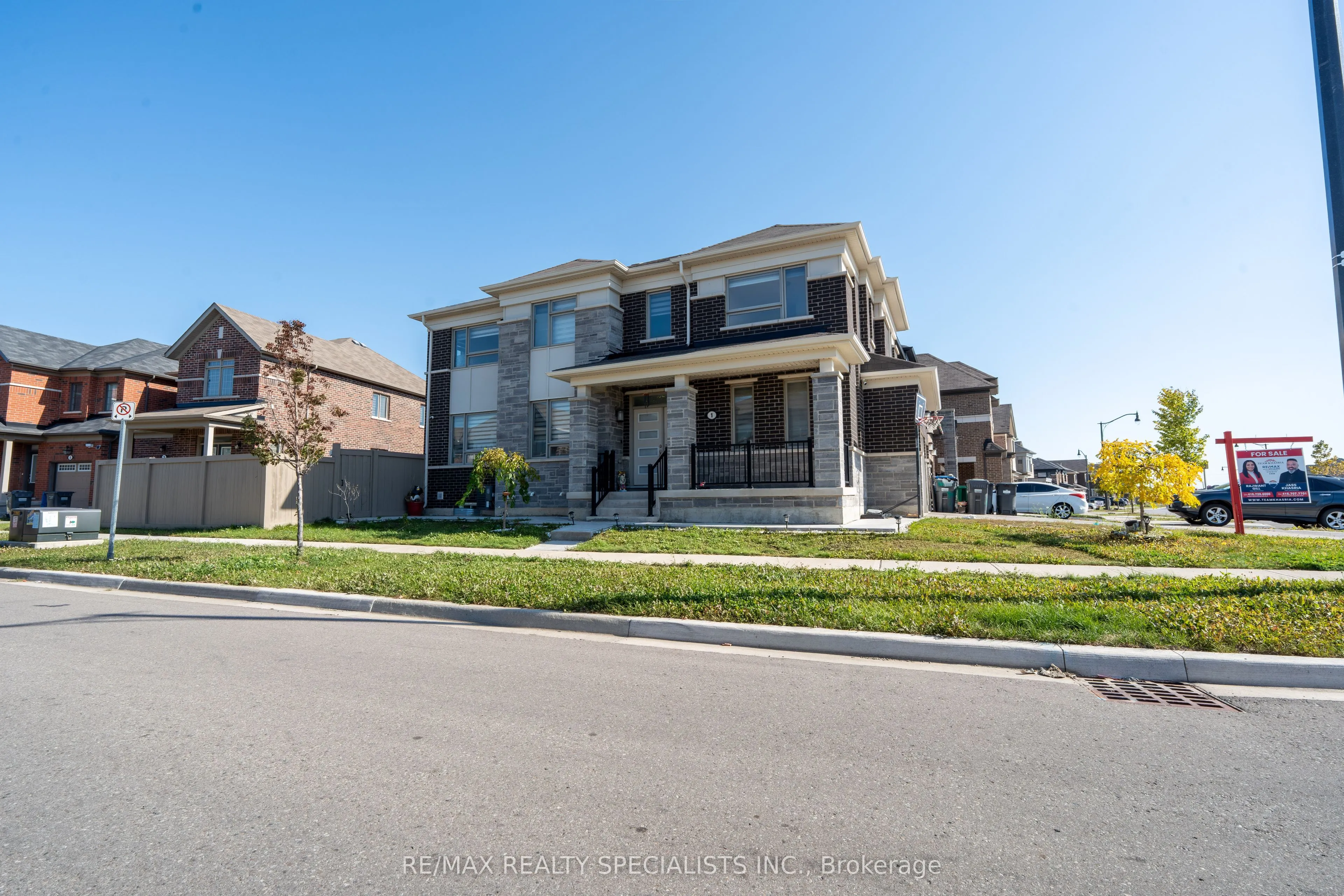 1 Boothill Drive