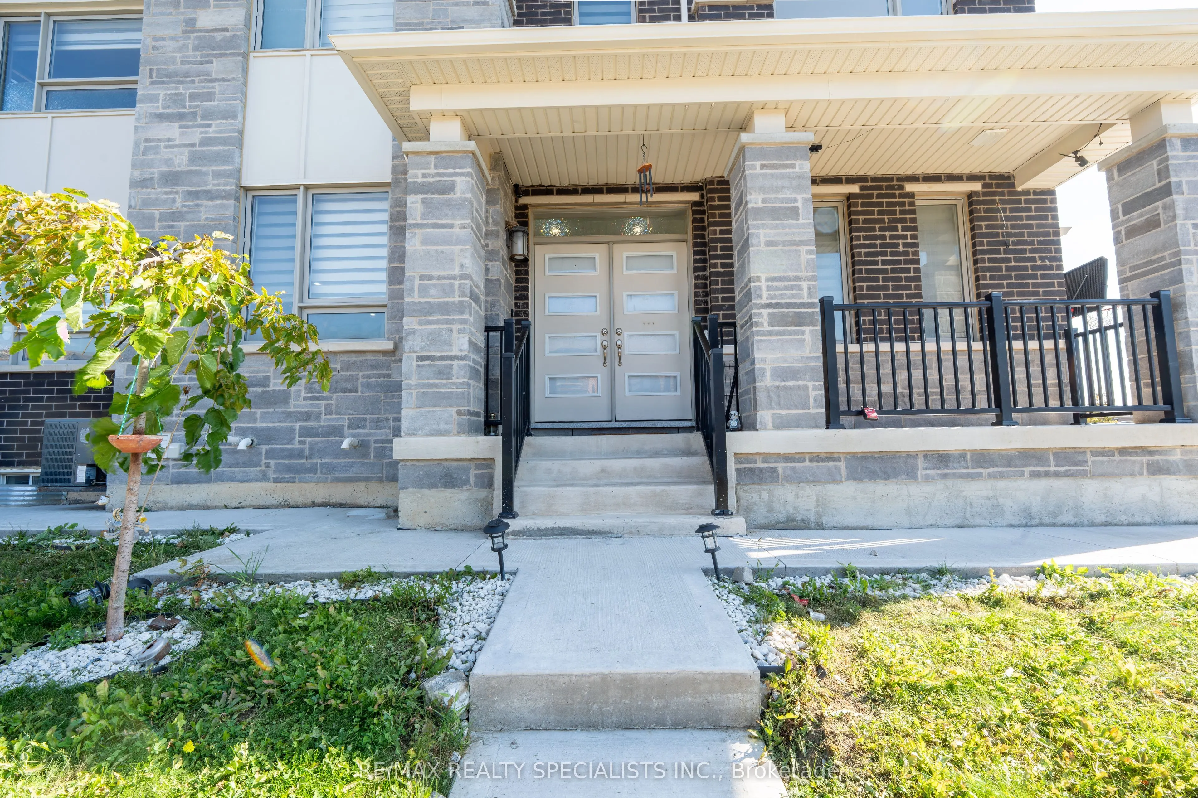1 Boothill Drive