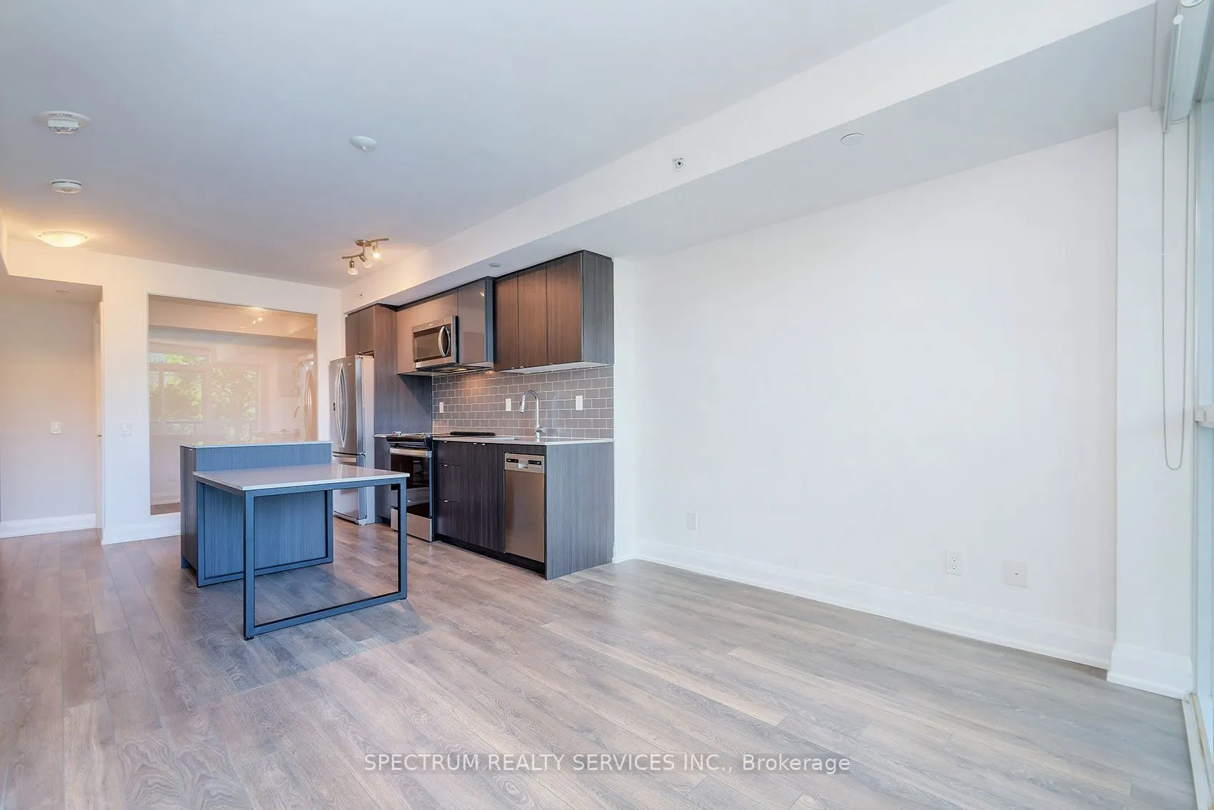 1461 Lawrence Avenue #307