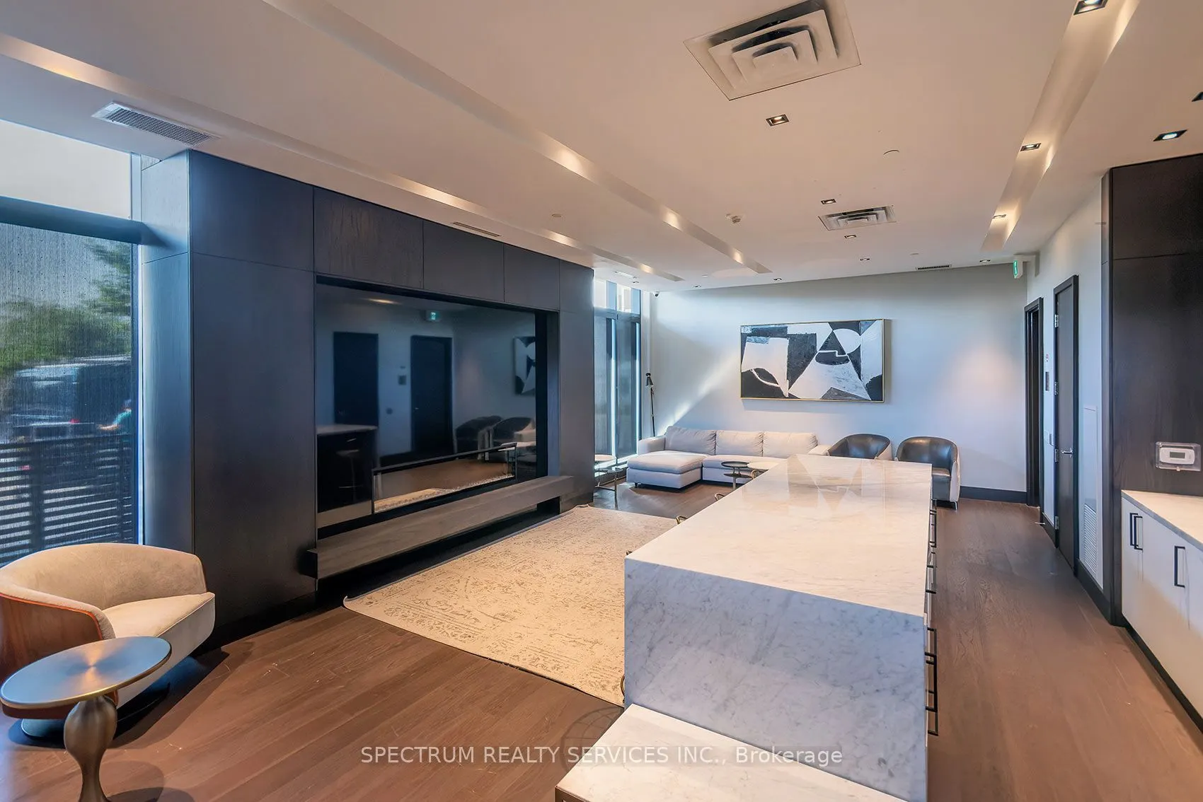 1461 Lawrence Avenue #307