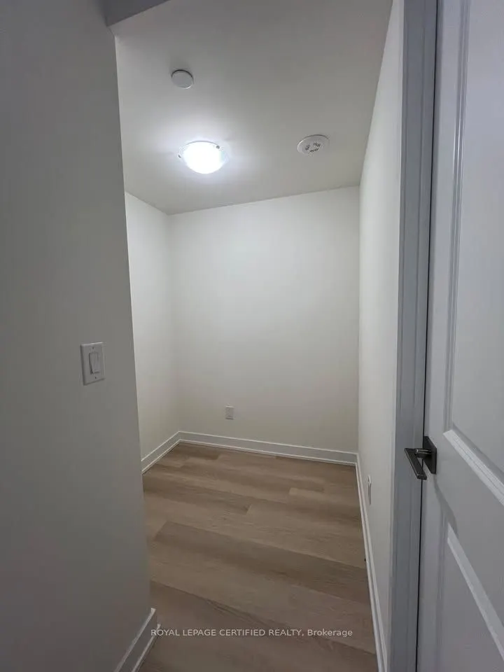 2825 Jane Street #818