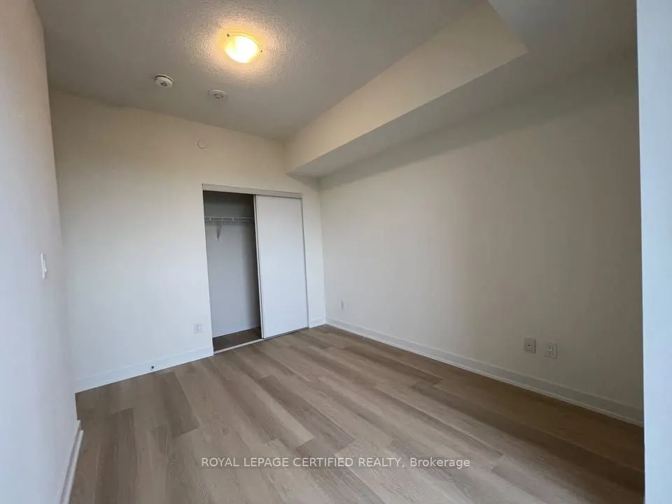2825 Jane Street #818
