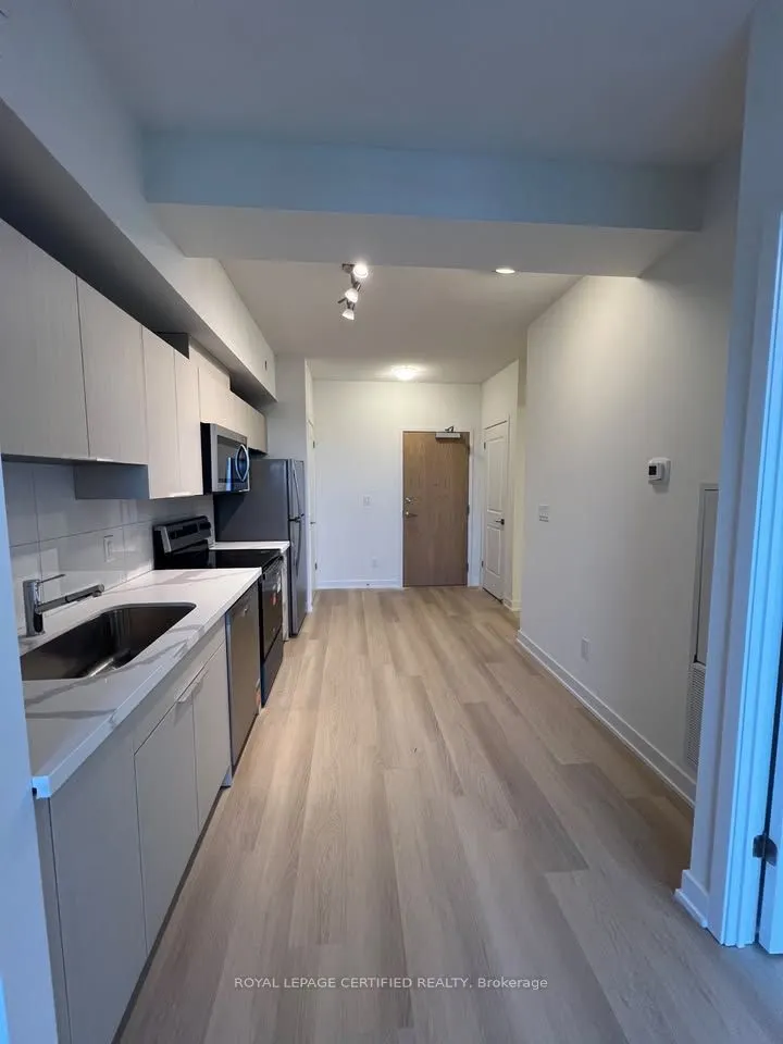 2825 Jane Street #818