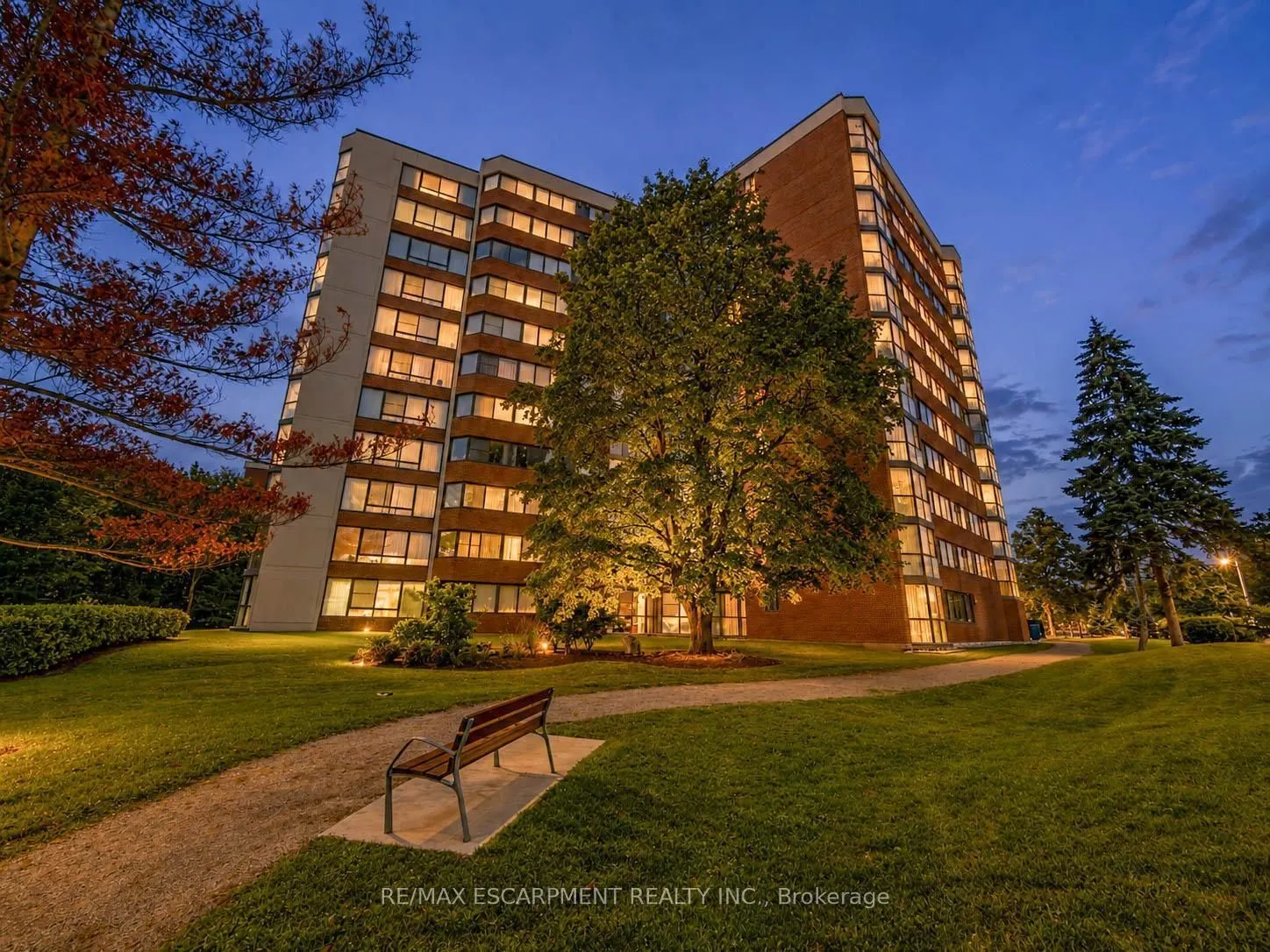 1230 Marlborough Court #202